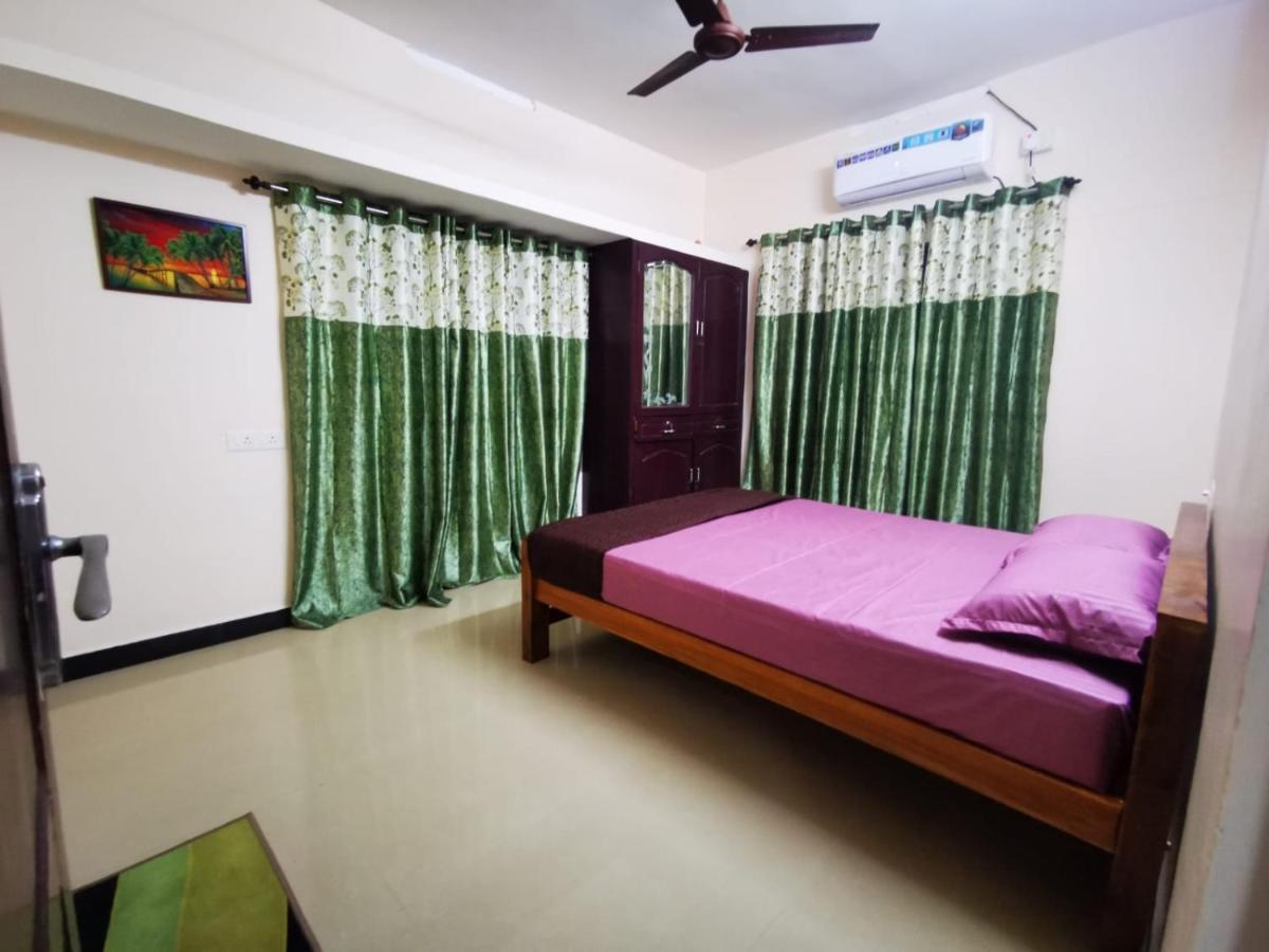 J2 Home Stay - Luxury Homes With Caravan Services Thiruvananthapuram Buitenkant foto